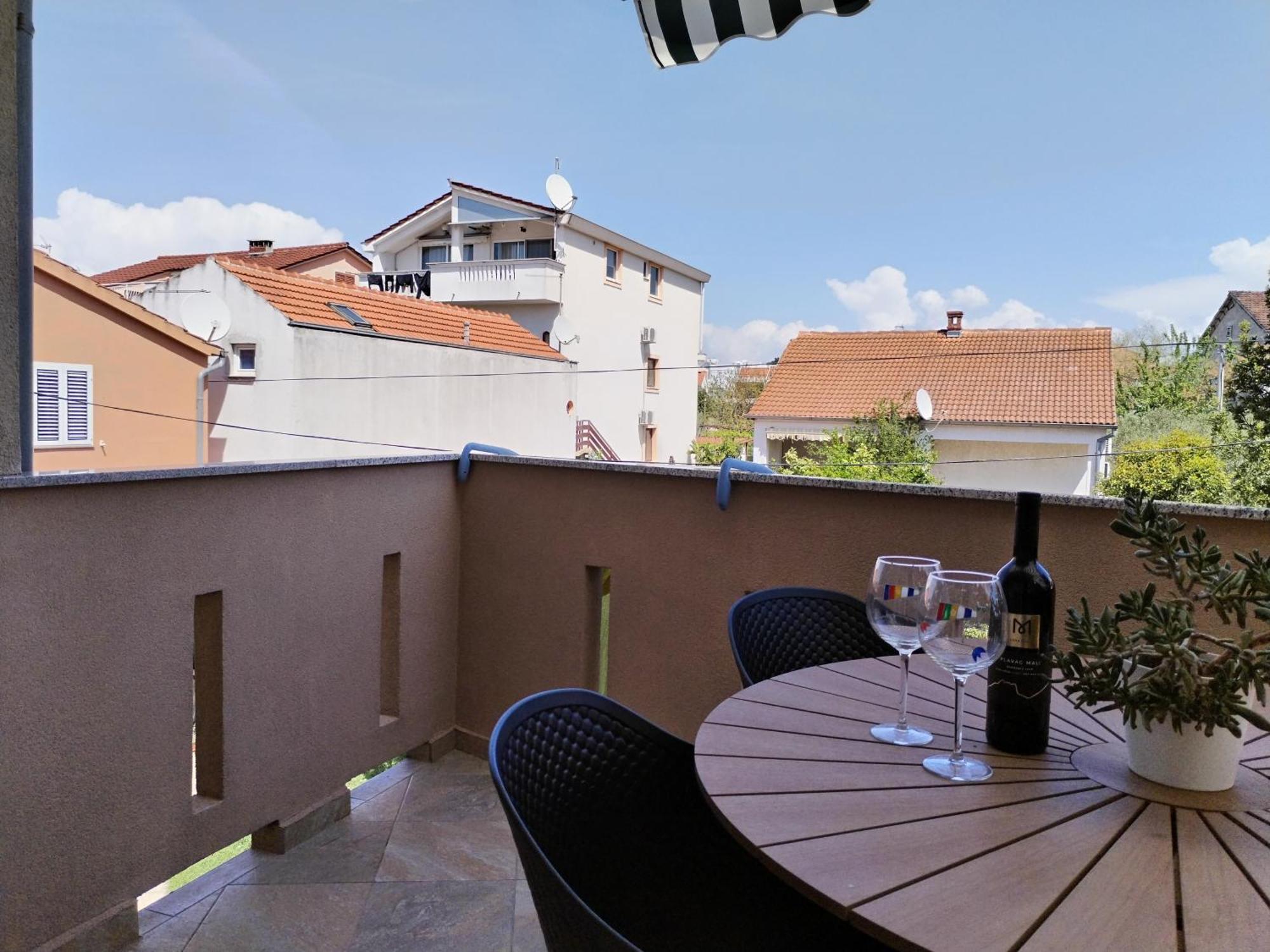 Family Apartment B&B Biograd Na Moru Exteriér fotografie